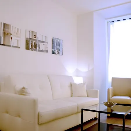 Massena Apartament *